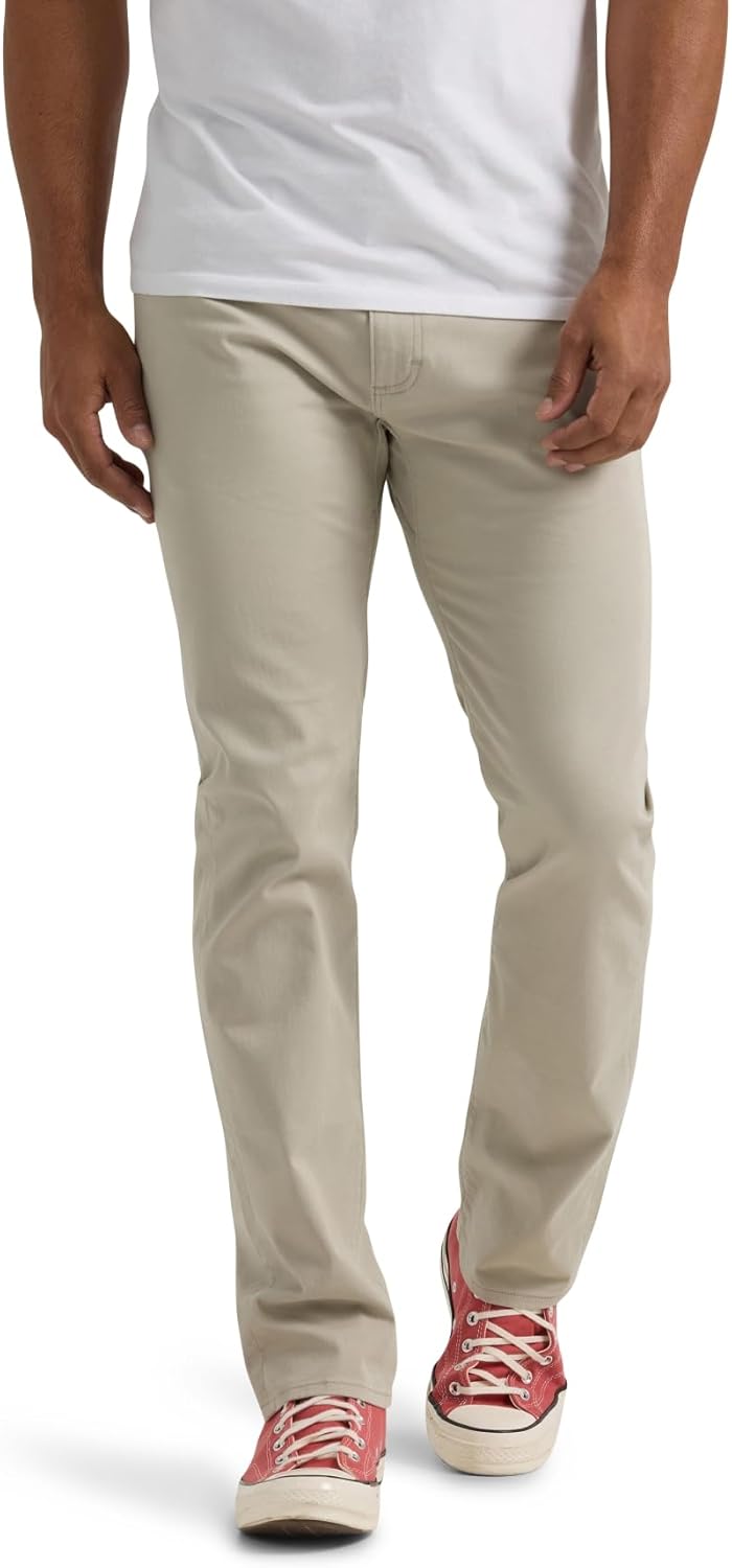Lee Men's Extreme Motion Slim Straight Jean for Everyday Comfort