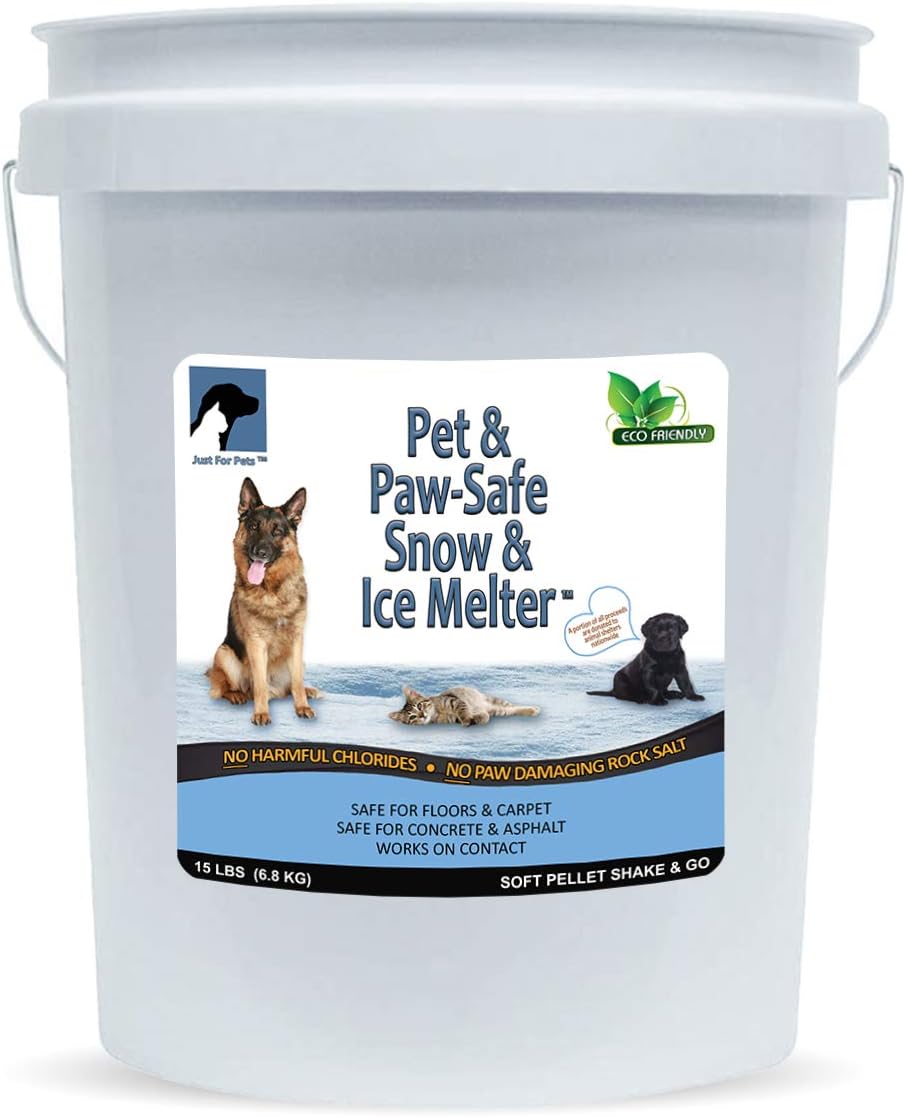 JUST FOR PETS Snow & Ice Melter Safe for Pets & Paws 15 lb Pail