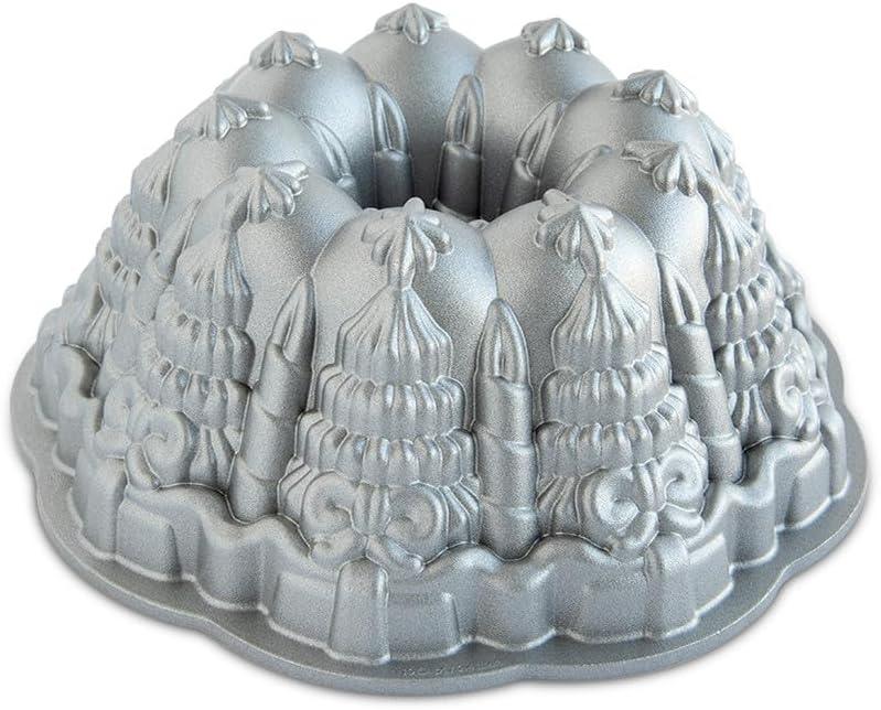 Nordic Ware Verry Merry Bundt Pan for Perfect Holiday Cakes