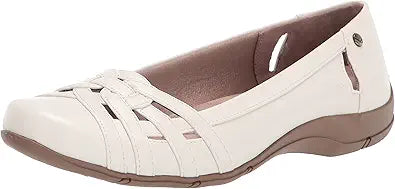 LifeStride Women's Diverse Ballet Flat for Comfort and Style