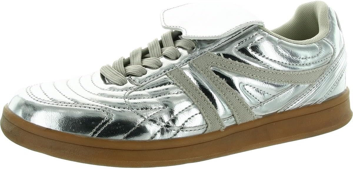 Steve Madden Womens Madrid: Stylish Comfort for Every Occasion