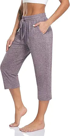 Capri Yoga Pants for Women with Pockets - Soft & Stretchy
