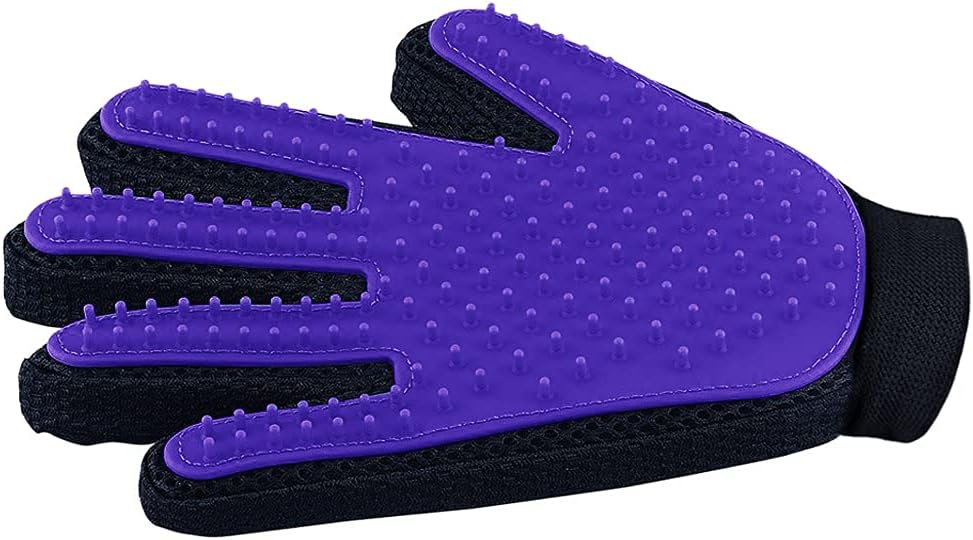 DELOMO Deshedding Glove ~ Gentle Grooming