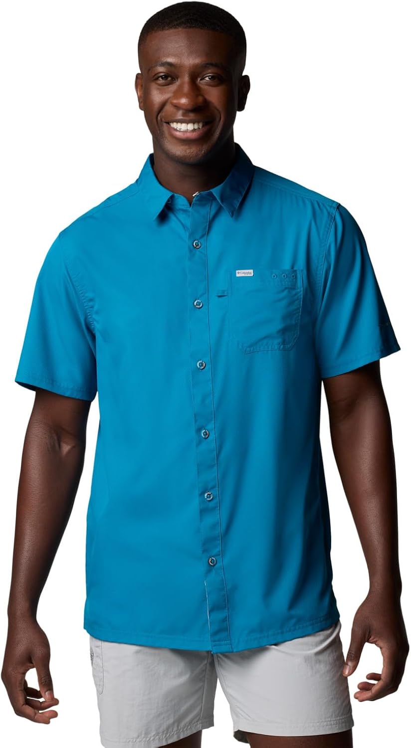 Columbia Men's PFG Slack Tide Camp Shirt for Outdoor Adventures
