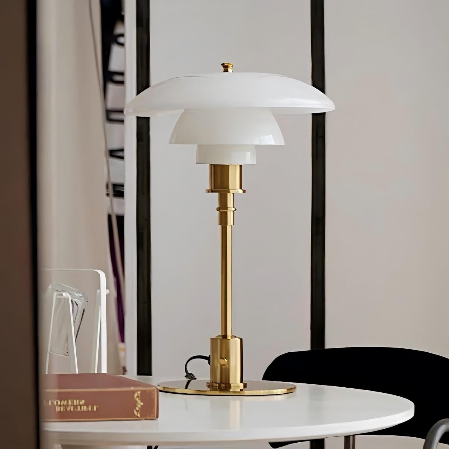 LIGHTLAND Modernist Table Lamp for Elegant Home Lighting
