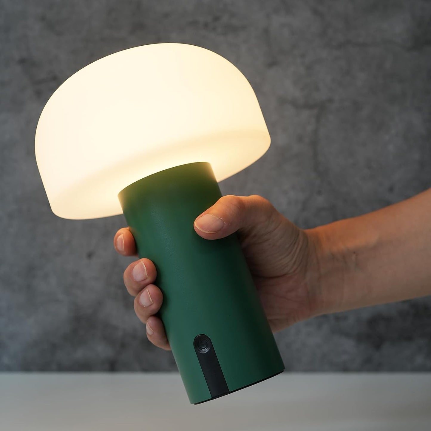 Outdoor Mushroom Table Lamp Rechargeable for Patio Use