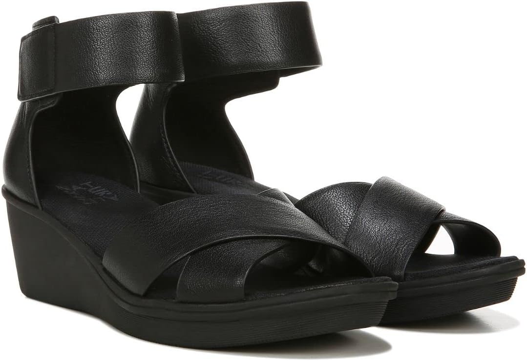 Naturalizer Women's Riviera Sandal: Comfort Meets Style