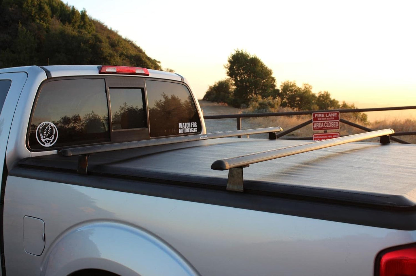 Durevo Truck Rack: Adjustable Aluminum Bar, Tonneau Cover Compatible