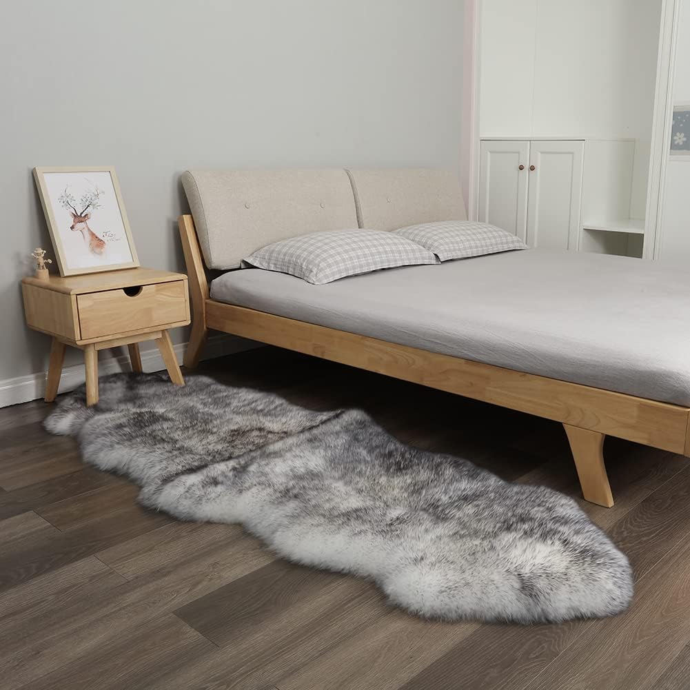 Fluffy Genuine Sheepskin Rug for Cozy Living Room Decor