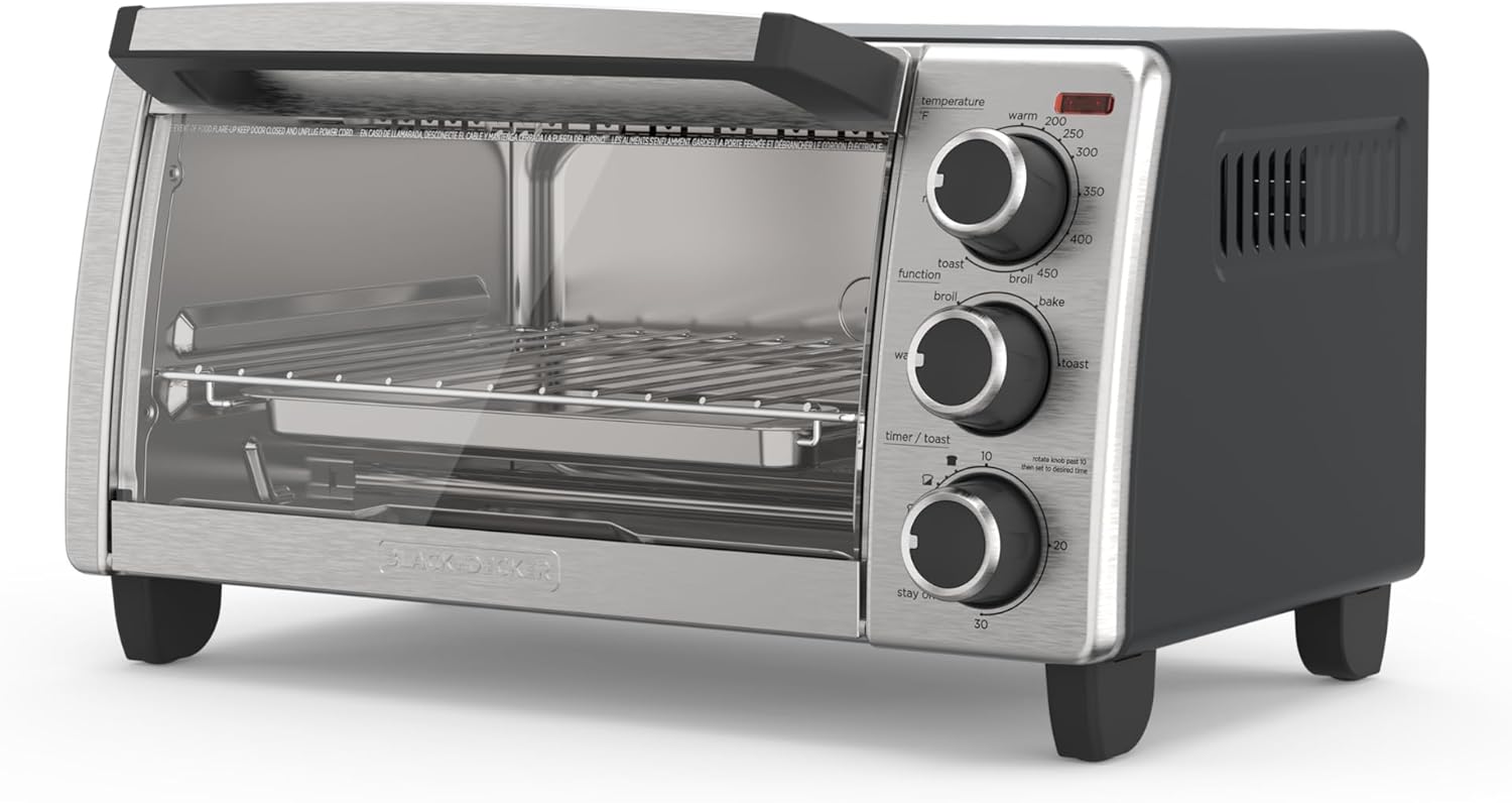 BLACK+DECKER 4-Slice Toaster Oven: Even Toast & 4 Cooking Functions
