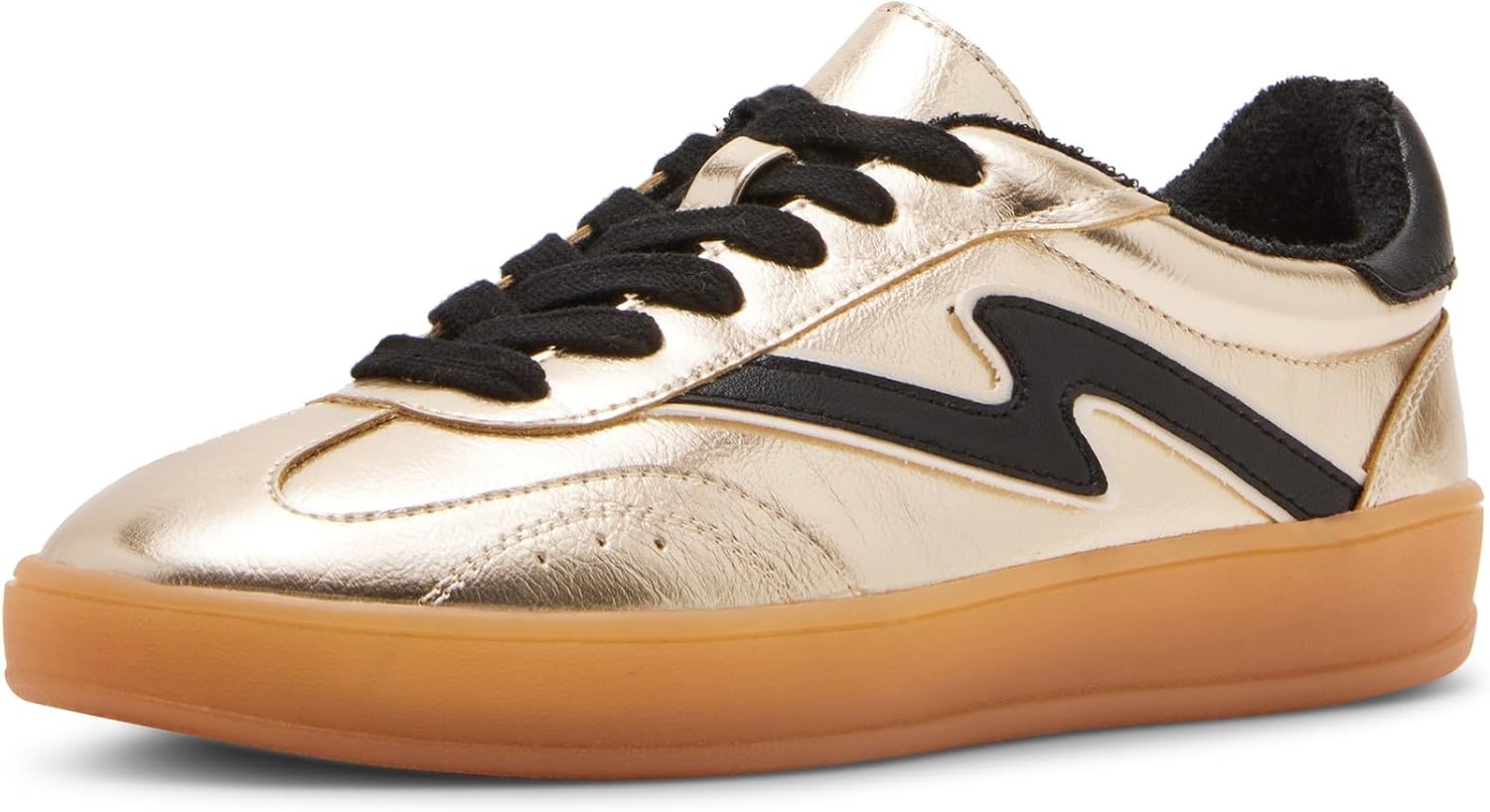 Madden Girl Women's Giia Sneaker: Stylish Comfort for Everyday Wear