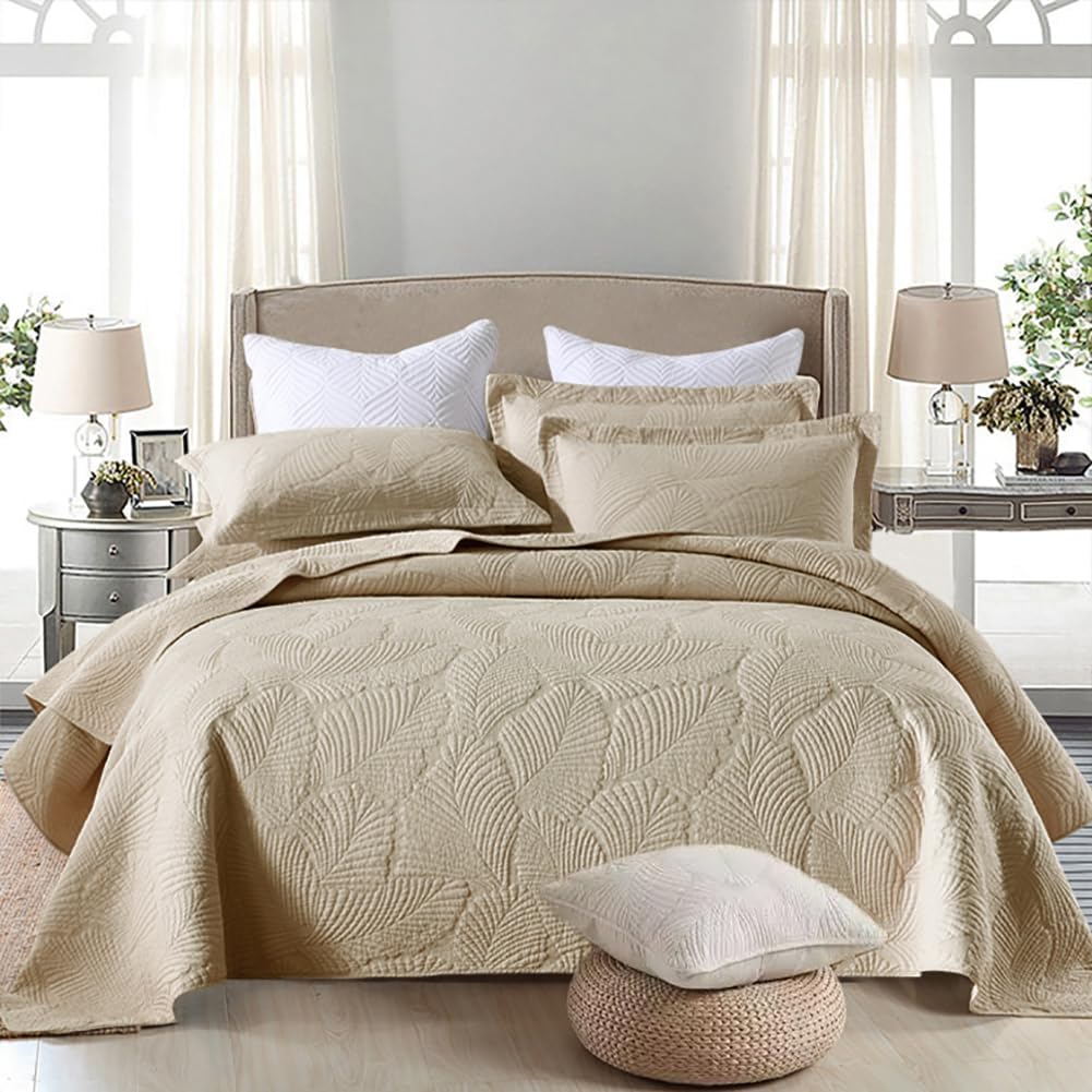 Mixinni Khaki Tropical Palm Tree King Size Quilt Set for Elegance