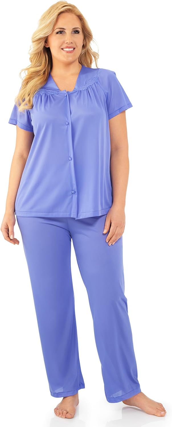 Silky Nylon Tricot Women's Pajama Set for Comfortable Sleep