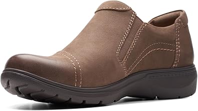 Clarks Women's Carleigh Ray Oxford: Stylish Comfort for Every Occasion