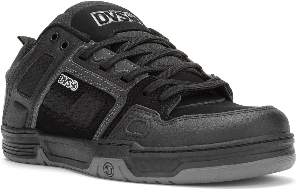 DVS Men's Comanche Skateboarding Shoe: Durable and Comfortable