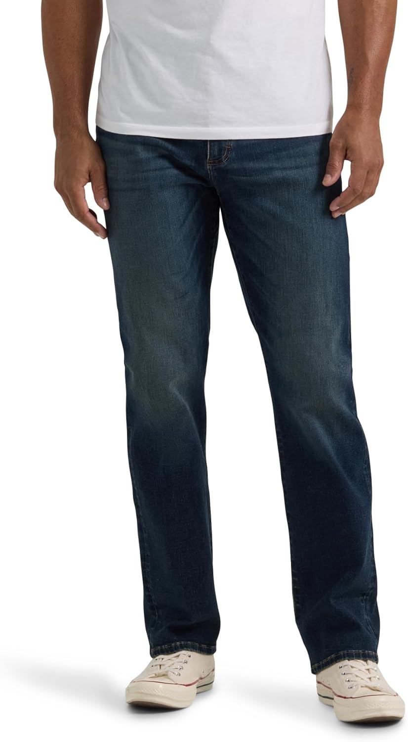 Lee Men's Extreme Motion Relaxed Straight Jean for Comfort