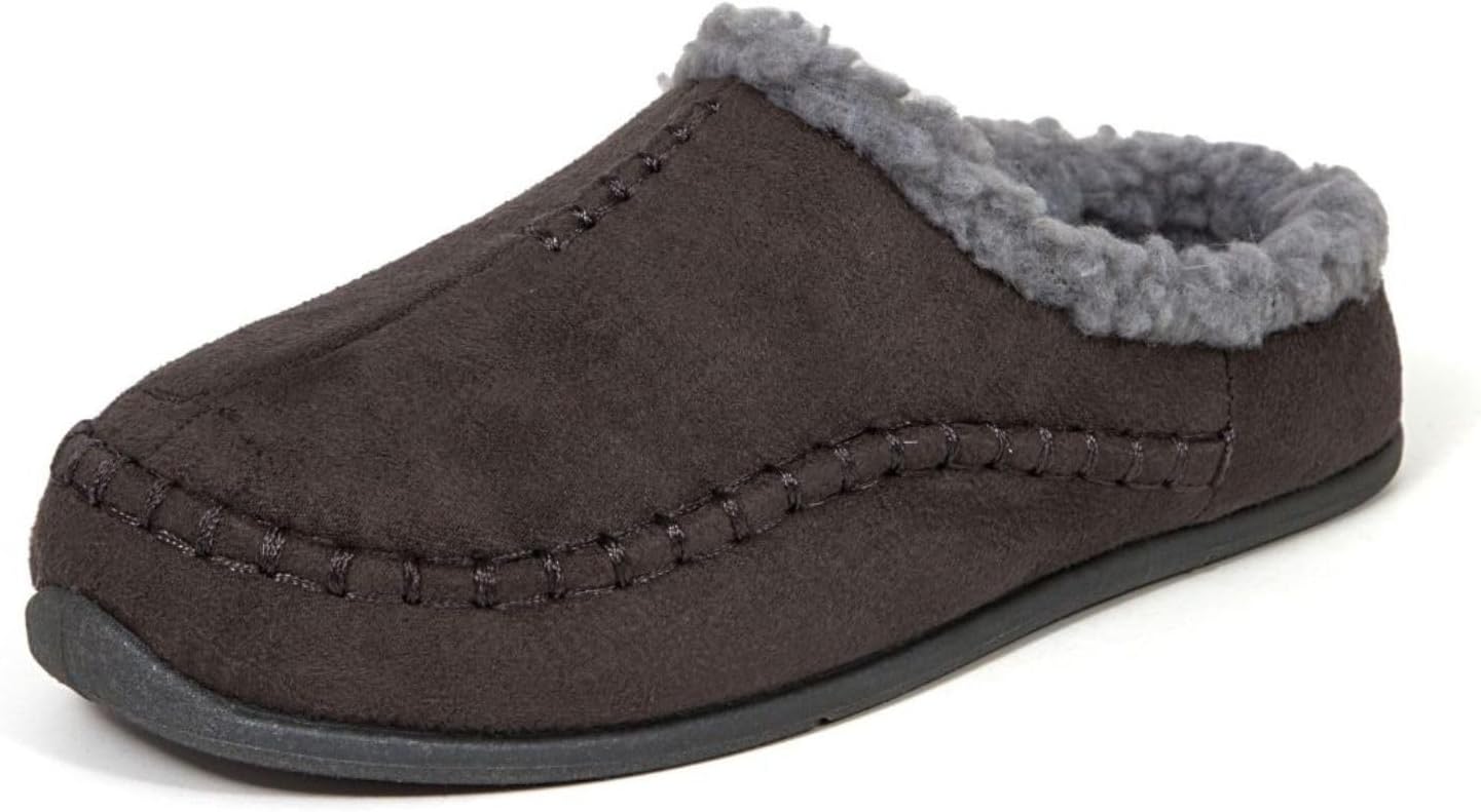 Deer Stags Men's Wherever Slipper: Comfort and Style Combined