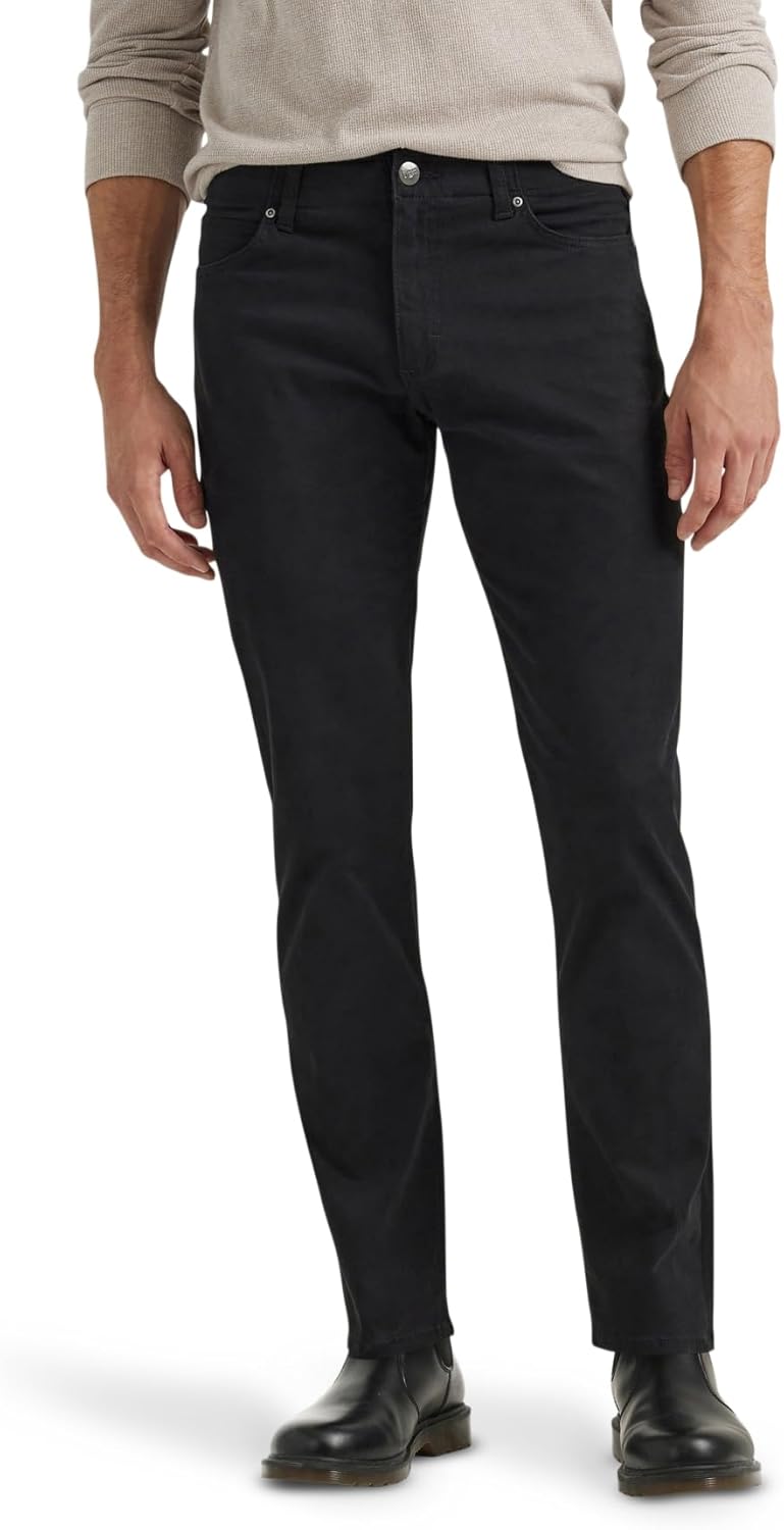 Lee Men's Extreme Motion Straight Taper Jean for Comfort