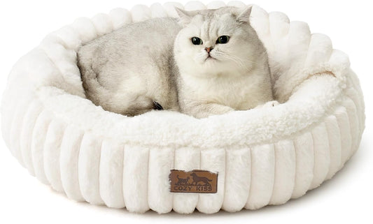 Cozy Cat Bed with Hooded Blanket for Ultimate Comfort