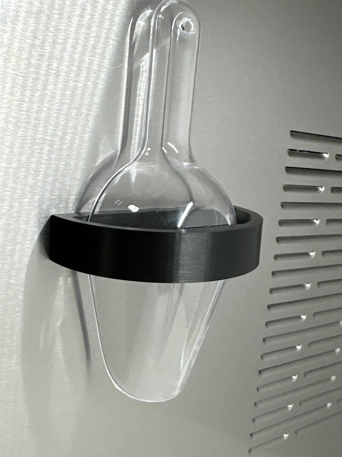 Effortless Ice Scooping Holder for GE Opal Makers