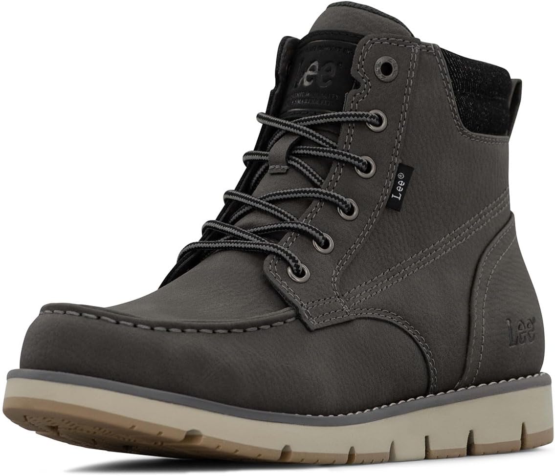 Lee Waylon Chukka Boot for Men: Timeless Style and Comfort