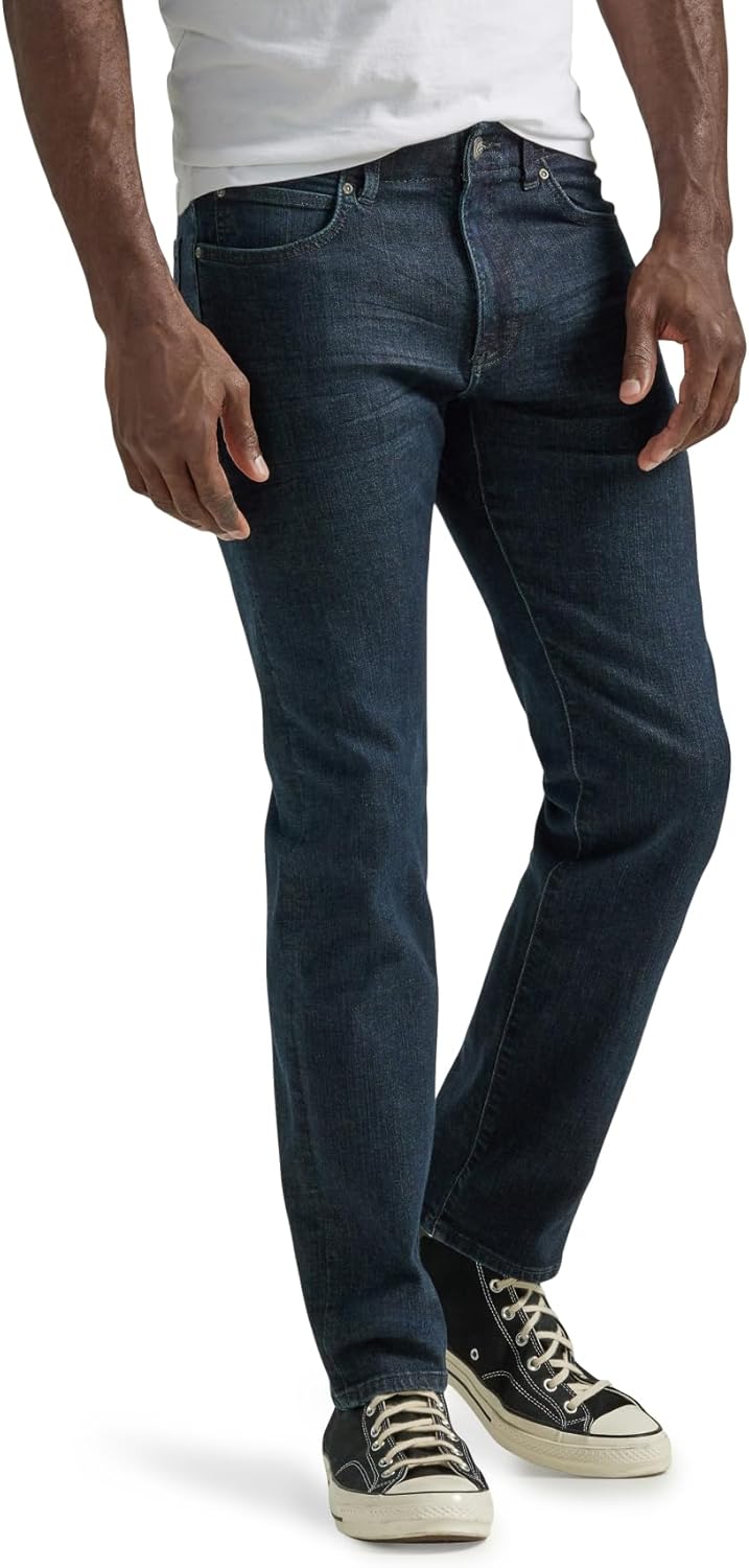 Lee Men's Extreme Motion Slim Straight Jean for Everyday Comfort