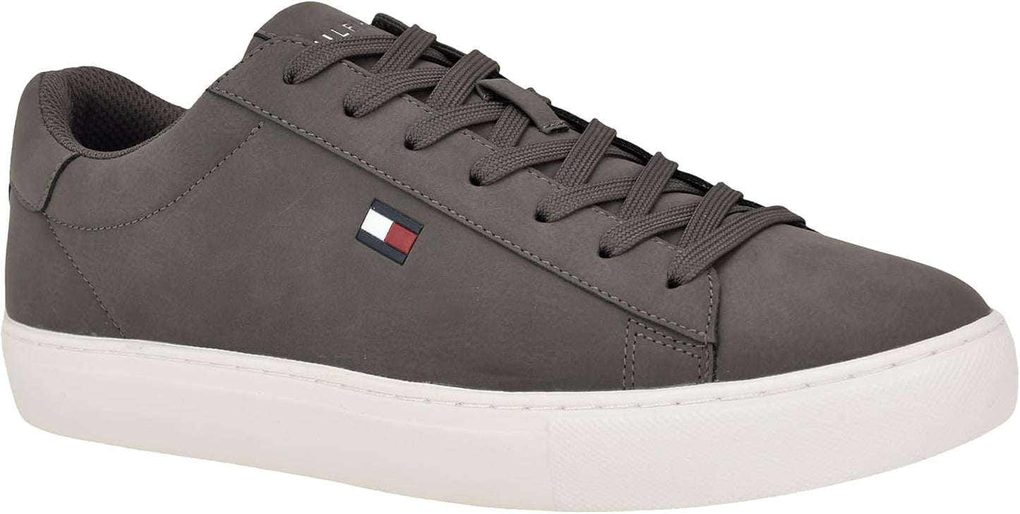 Tommy Hilfiger Brecon: Stylish Round Toe Lace-Up Sneakers