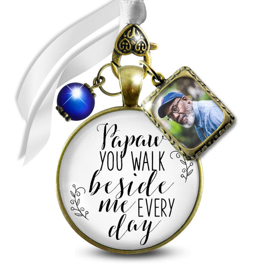 Bouquet Charm Photo Pendant for Wedding Memories and Keepsakes