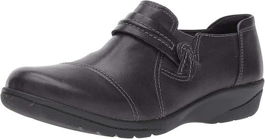 Clarks Women's Cheyn Madi Slip-On Loafer for Ultimate Comfort