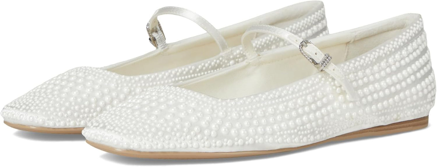 Dolce Vita Women's Reyes Ballet Flat - Stylish and Comfortable
