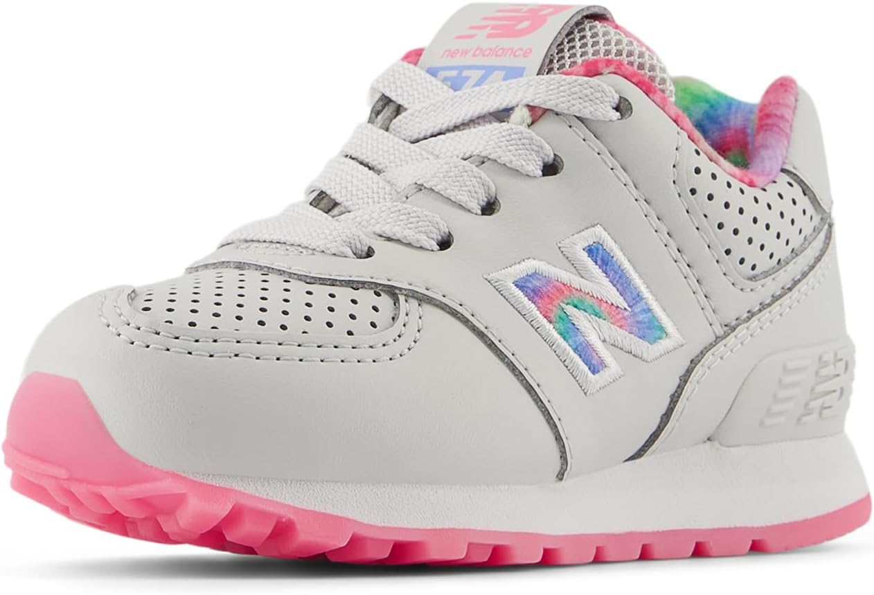 New Balance Boy's 574 V1 Lace-up Sneaker for Comfort and Style