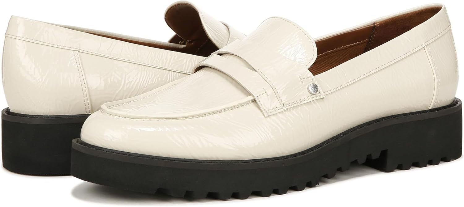 Womens Cassandra by Franco Sarto: Glossy Leather Upper Design