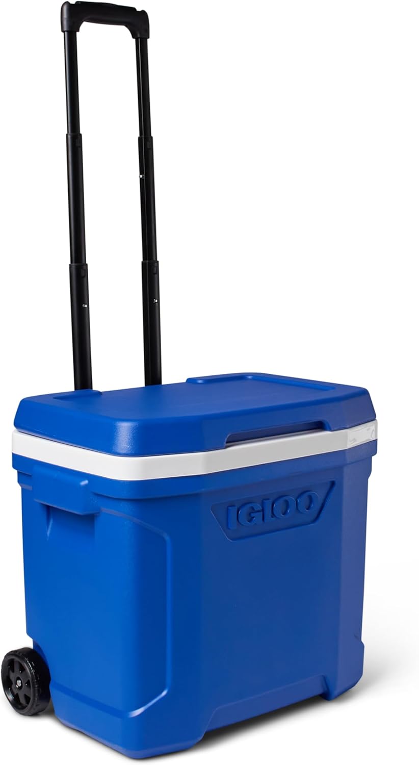 Igloo 28 Qt Blue Wheeled Cooler with Locking Handle