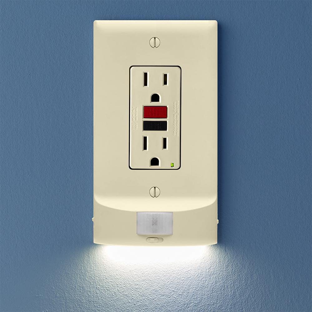 SnapPower MotionLight for GFCI Outlets - 2 Pack LED Night Lights
