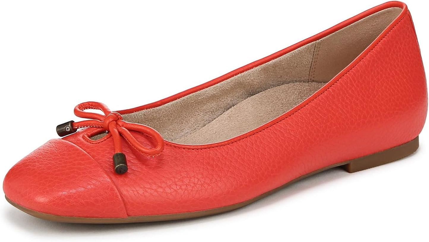 Vionic Womens Klara Skimmers: Stylish Comfort for Everyday Wear