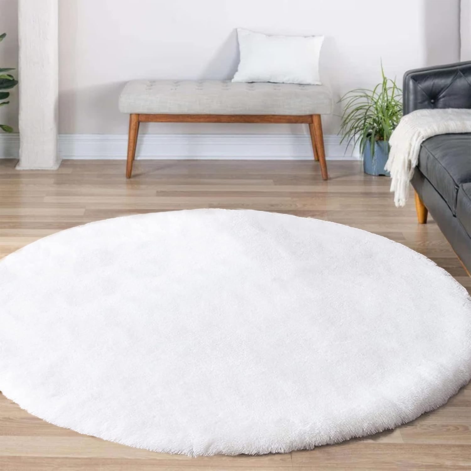 Luxurious 6ft Faux Rabbit Fur Rug for Living Room & Bedroom