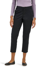 Lee Womens Wrinkle Free 23ft Capri Pant - Classic All-Day Comfort
