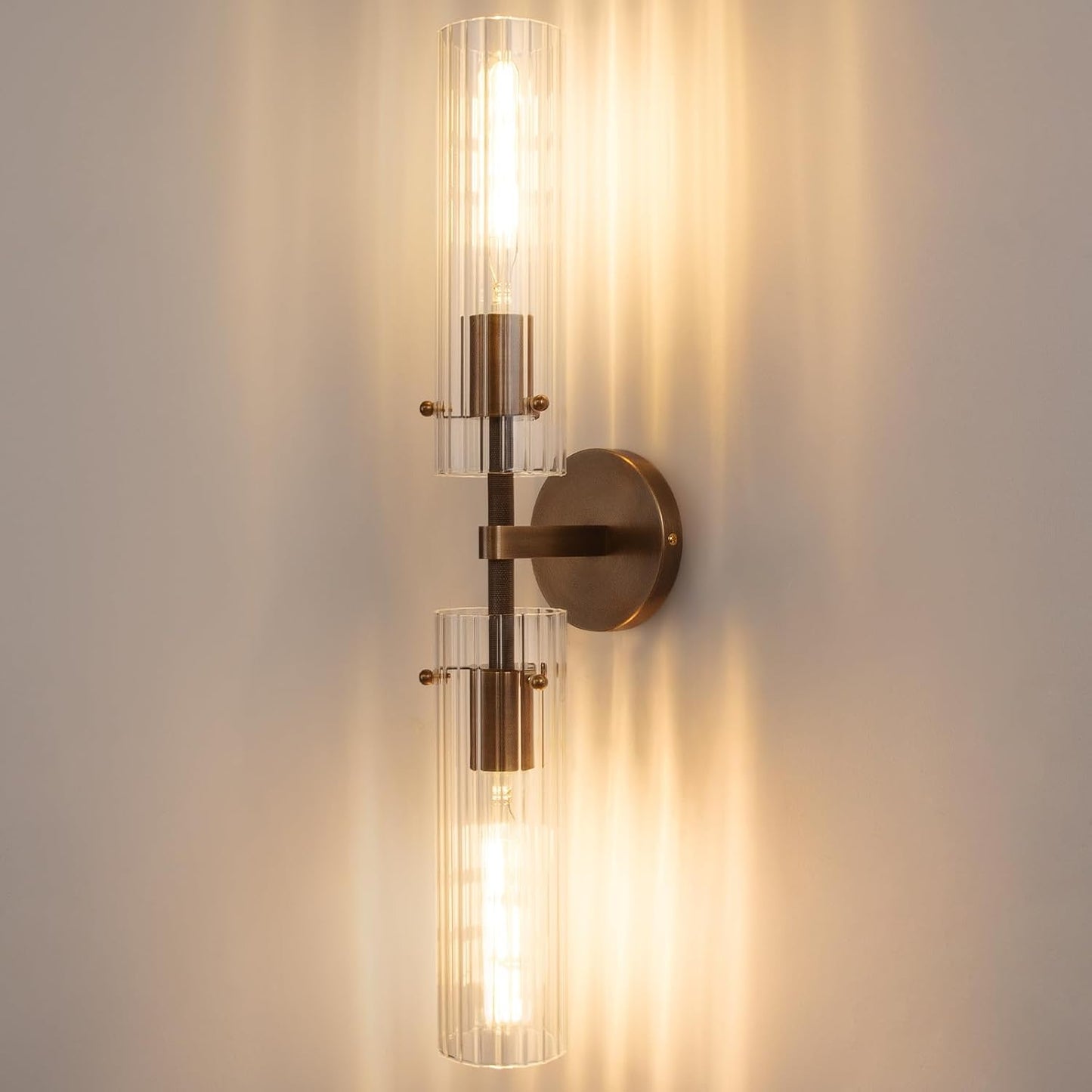 Brass Bronze 2-Light Knurled Wall Sconce for Elegant Spaces
