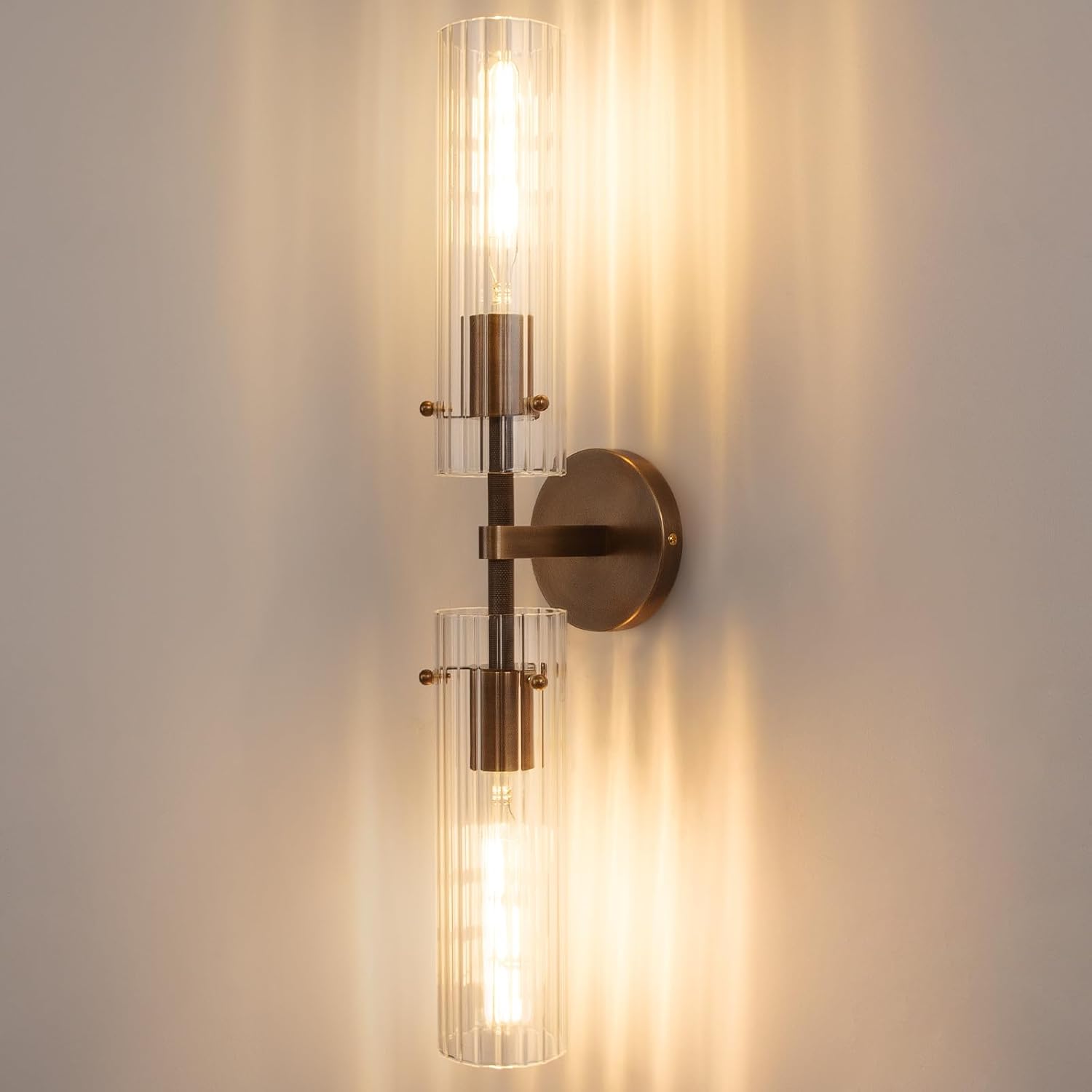 Brass Bronze 2-Light Knurled Wall Sconce for Elegant Spaces