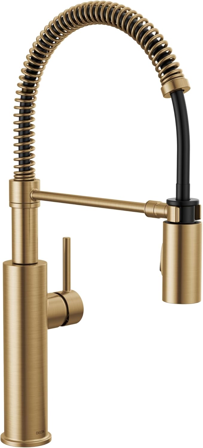 Delta Antoni Pro Style Kitchen Faucet with Pull Down Sprayer