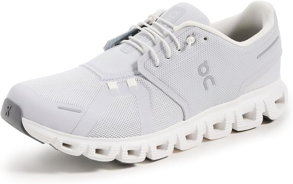 On Men's Cloud 6 Sneakers: Lightweight Comfort for Everyday Wear