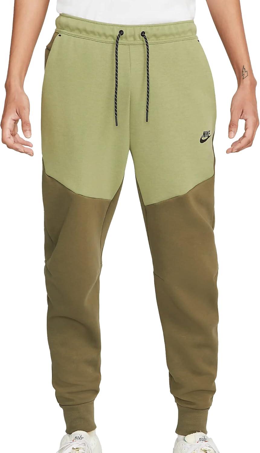 Men's Nike Sportswear Club Jogger Sweatpant for Ultimate Comfort