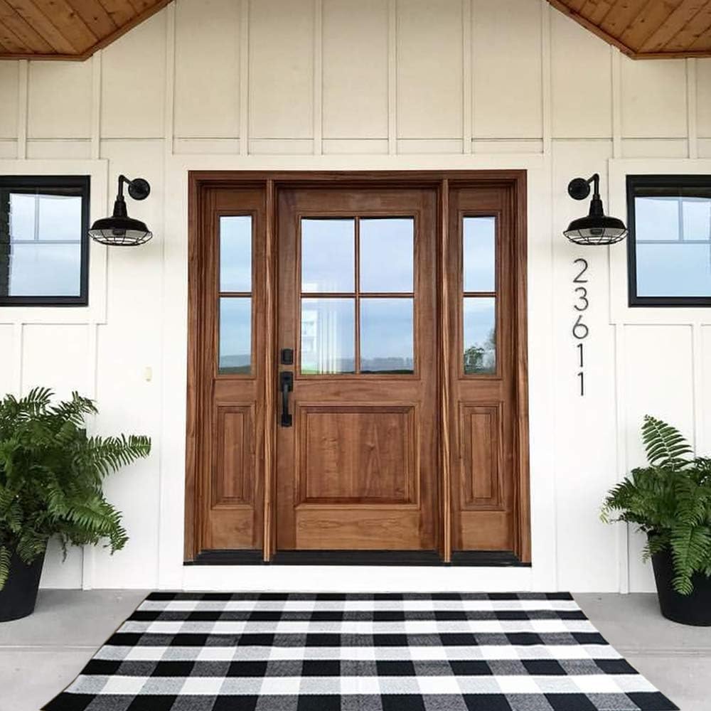 Buffalo Plaid Outdoor Rug - Classic Black and White Check Mat