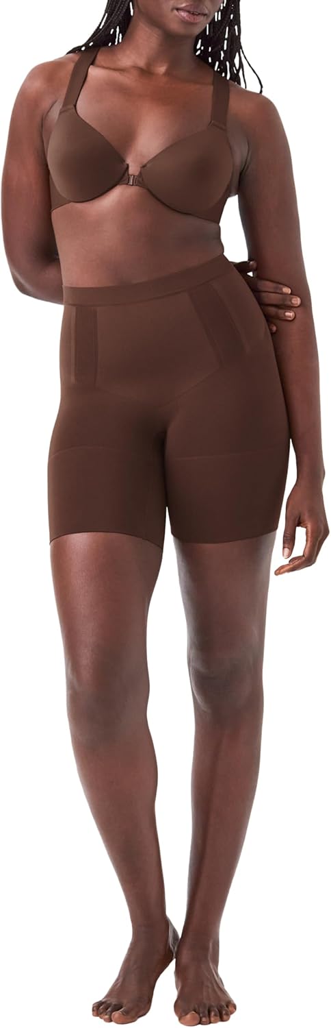 SPANX OnCore Mid-Thigh Short - Powerful Sculpting Shapewear