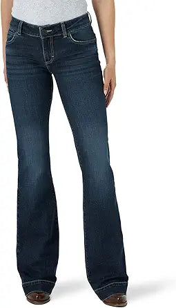 Wrangler Womens Retro Mae Mid Rise Stretch Boot Cut Jean Review