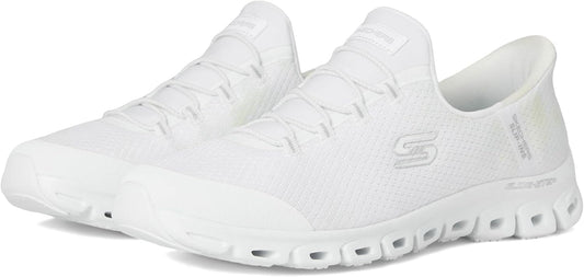Skechers Women's Glide-Step-Pursuit Hands Free Slip-ins Sneaker Review