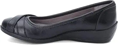 LifeStride Women's I-Loyal Flat with Memory Foam Comfort