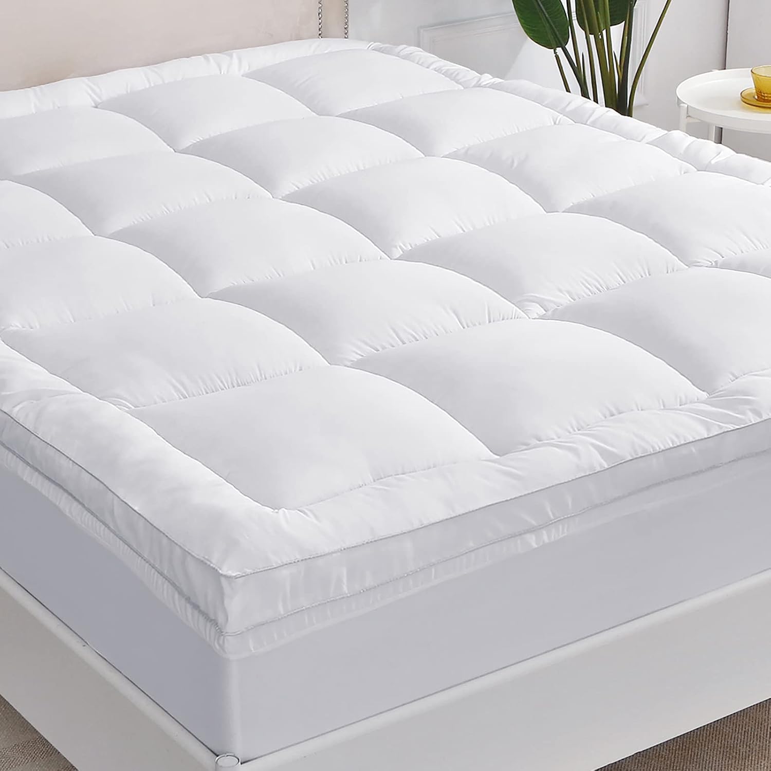 YUGYVOB Queen Mattress Topper Extra Thick for Ultimate Comfort