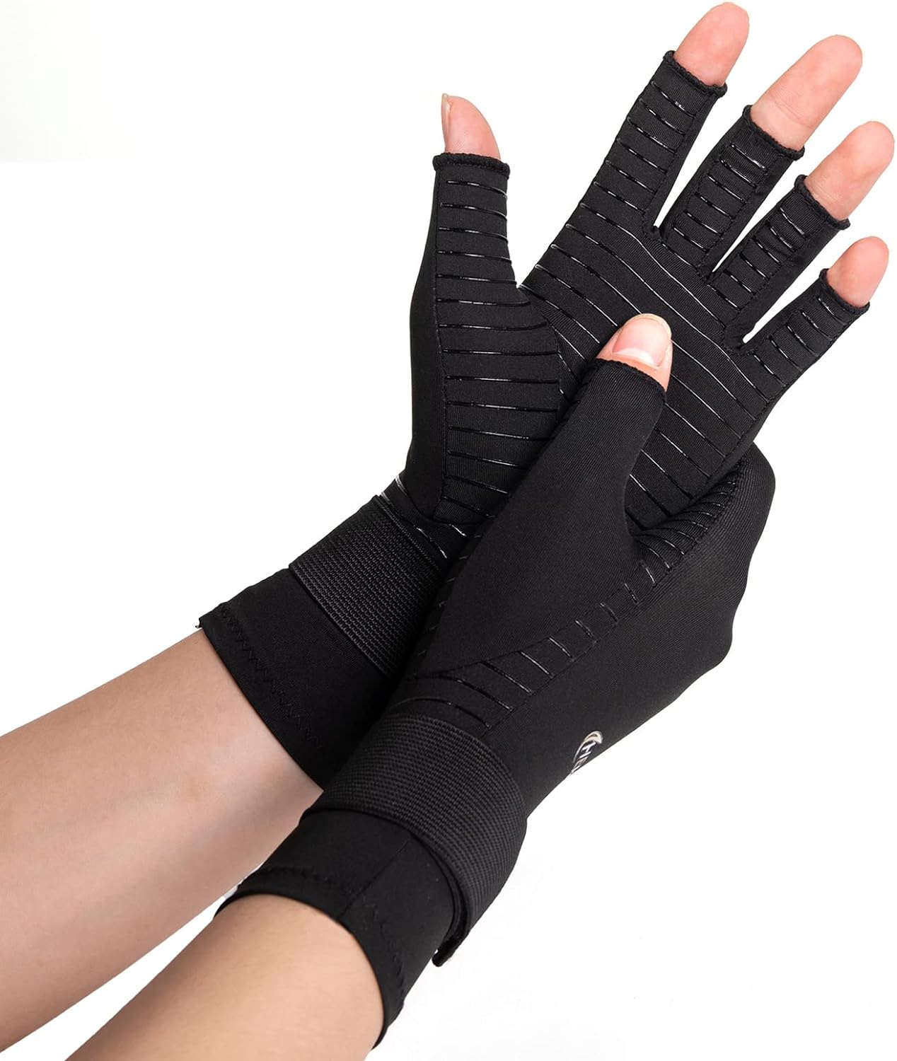 Copper Arthritis Gloves: Relief for Aches & Pains!