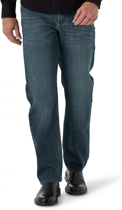 Wrangler Men's Free-to-Stretch Relaxed Fit Jean for Comfort